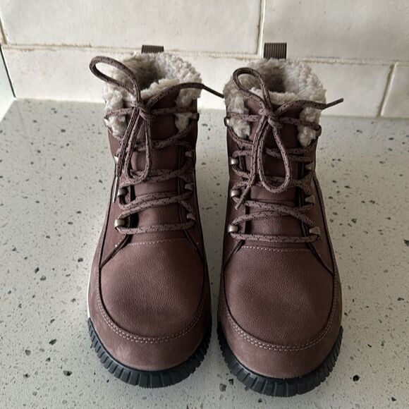 THE NORTH FACE Sierra Leather Mid Lace Waterproof Boots Performance Shoes Sz 9.5 - Picture 4 of 15
